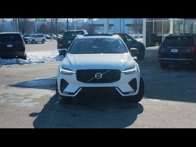 2025 Volvo XC60 Core