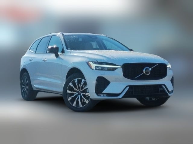 2025 Volvo XC60 Core