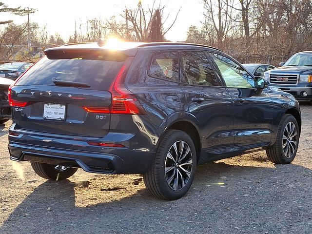 2025 Volvo XC60 Core