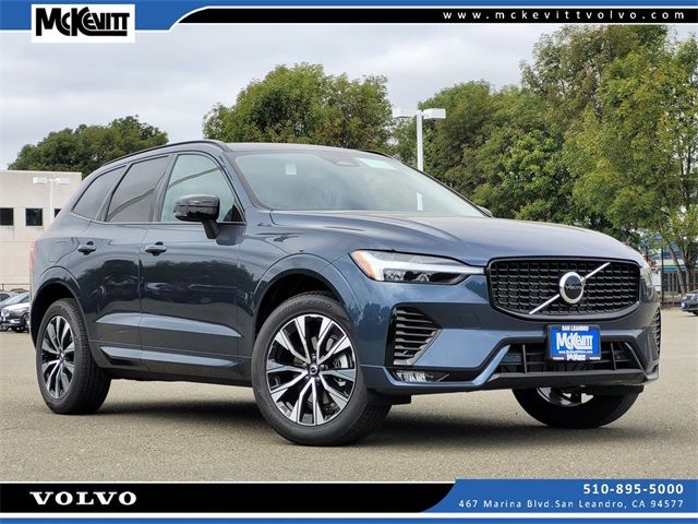 2025 Volvo XC60 Core