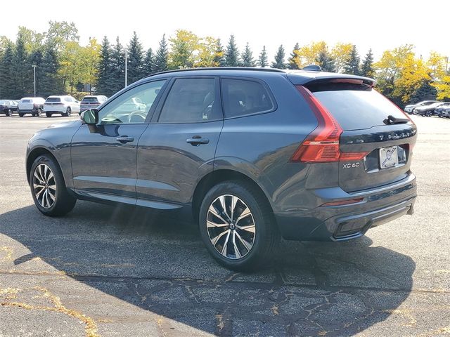 2025 Volvo XC60 Core