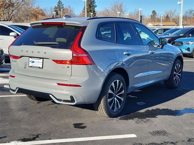 2025 Volvo XC60 Core