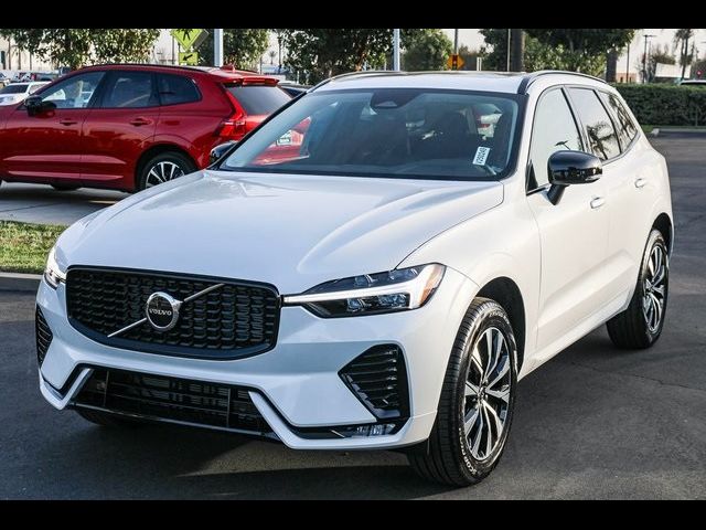 2025 Volvo XC60 Core