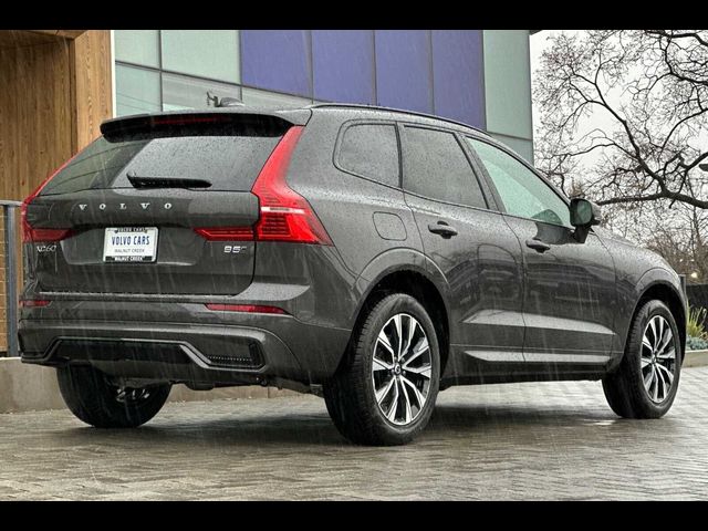 2025 Volvo XC60 Core