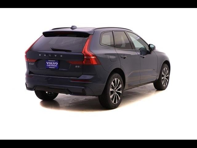 2025 Volvo XC60 Core