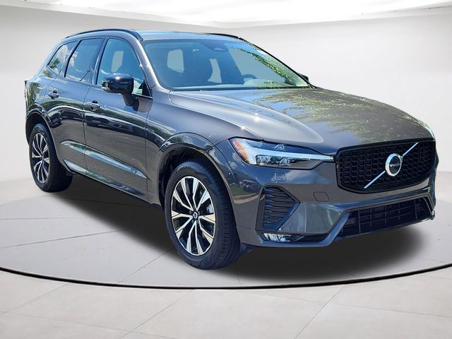 2025 Volvo XC60 Core