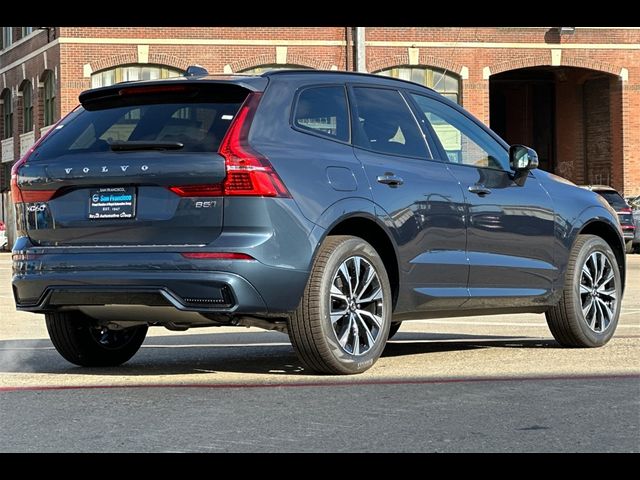 2025 Volvo XC60 Core