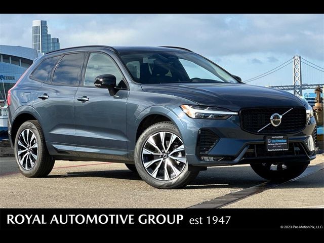 2025 Volvo XC60 Core