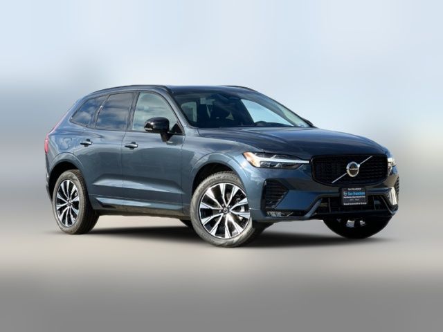 2025 Volvo XC60 Core