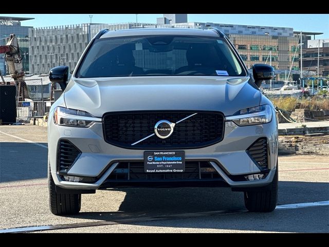 2025 Volvo XC60 Core