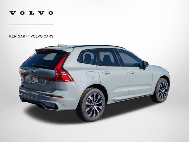 2025 Volvo XC60 Core