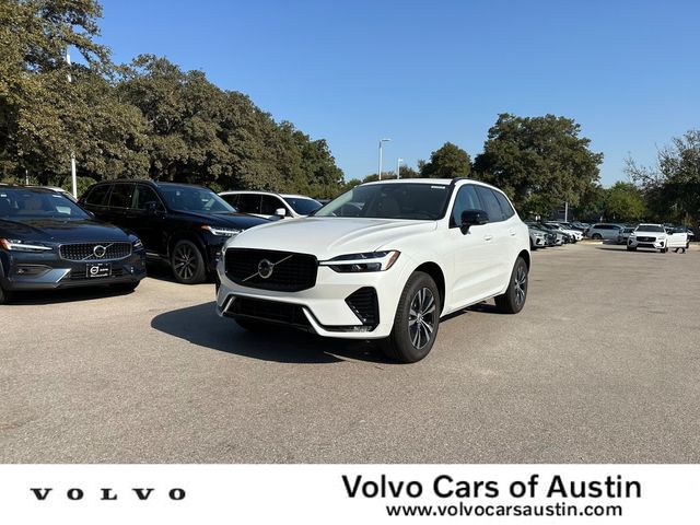 2025 Volvo XC60 Core