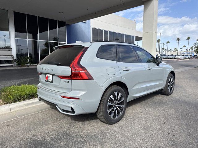 2025 Volvo XC60 Core