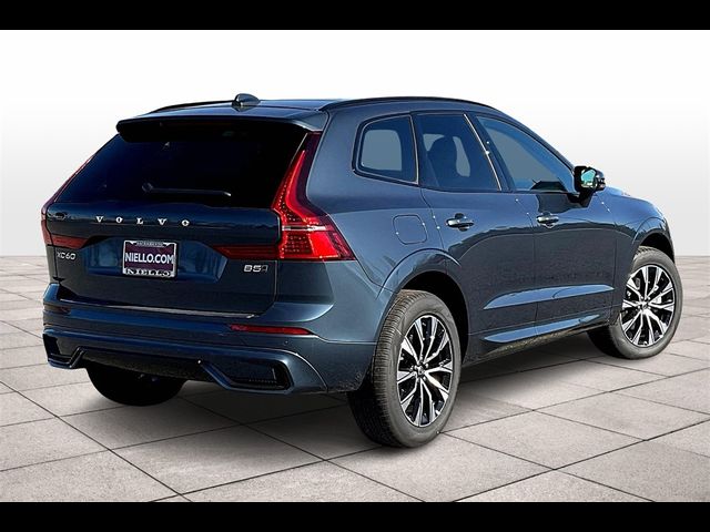 2025 Volvo XC60 Core