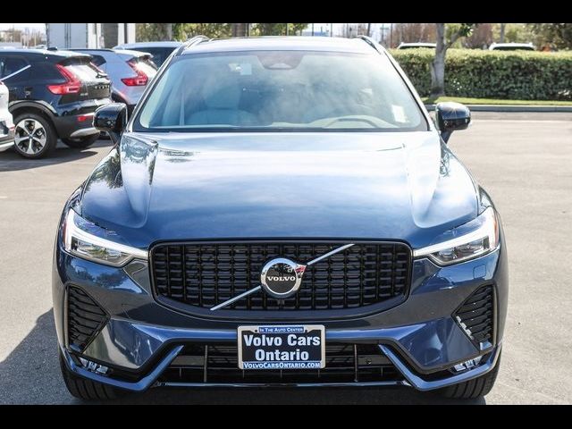 2025 Volvo XC60 Core