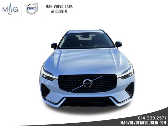 2025 Volvo XC60 Core