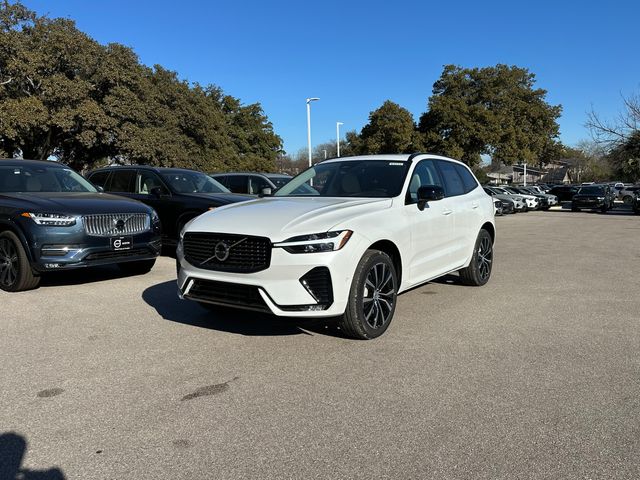 2025 Volvo XC60 Plus