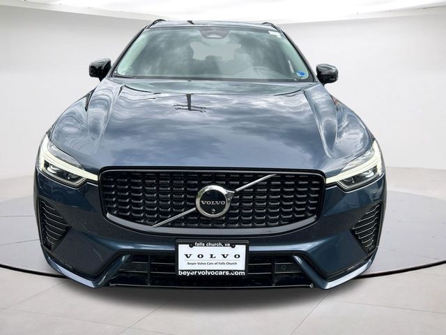 2025 Volvo XC60 Plus
