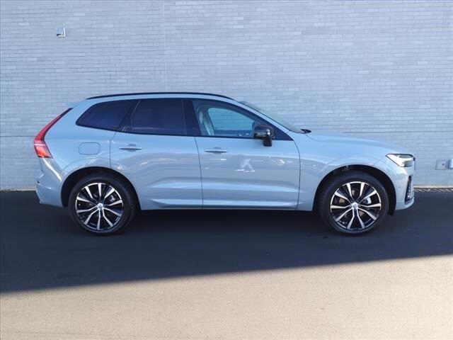 2025 Volvo XC60 Plus