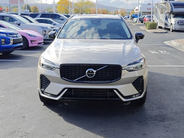 2025 Volvo XC60 Plus