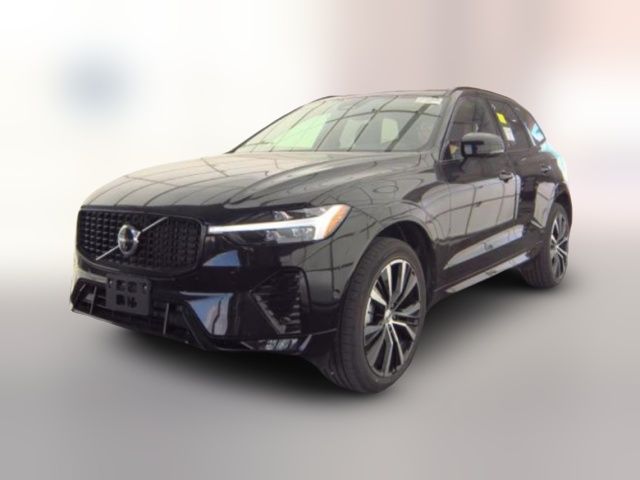 2025 Volvo XC60 Plus
