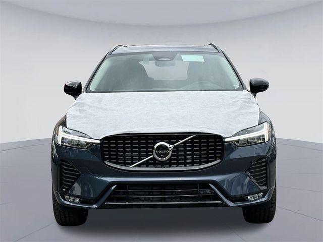 2025 Volvo XC60 Plus