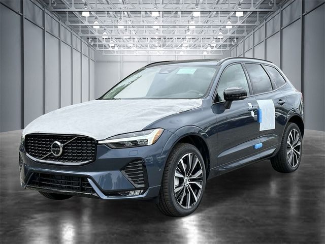 2025 Volvo XC60 Plus