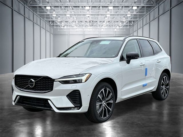 2025 Volvo XC60 Plus