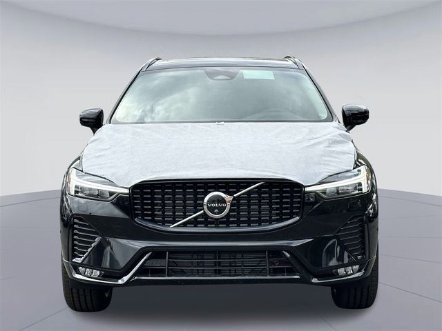 2025 Volvo XC60 Plus