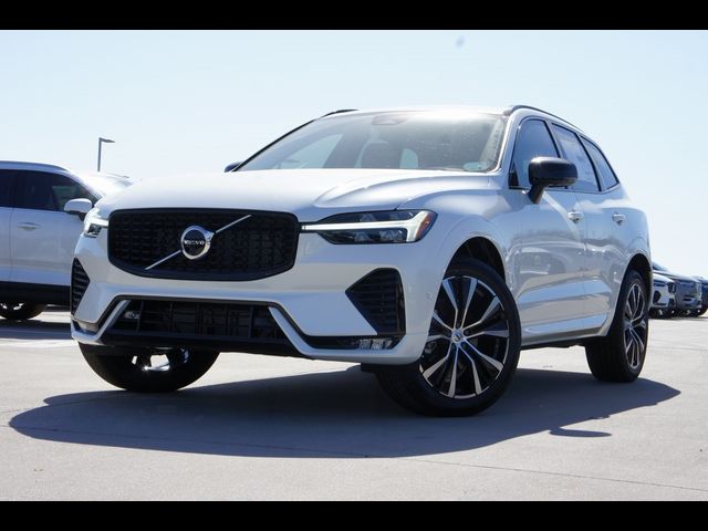 2025 Volvo XC60 Plus