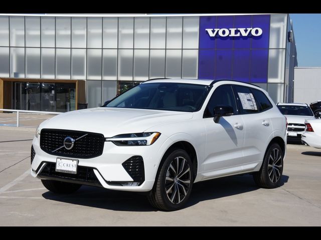 2025 Volvo XC60 Plus