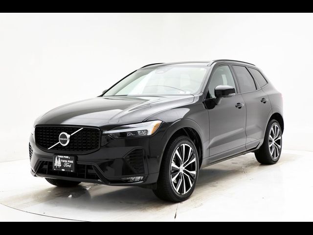 2025 Volvo XC60 Plus
