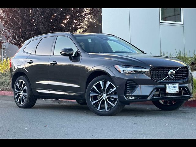 2025 Volvo XC60 Plus