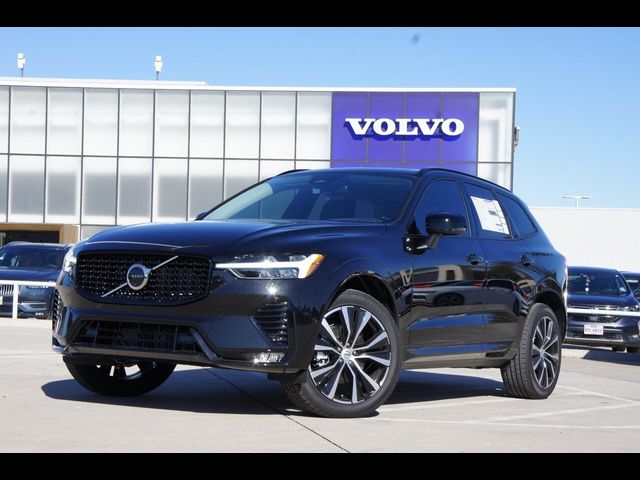 2025 Volvo XC60 Plus