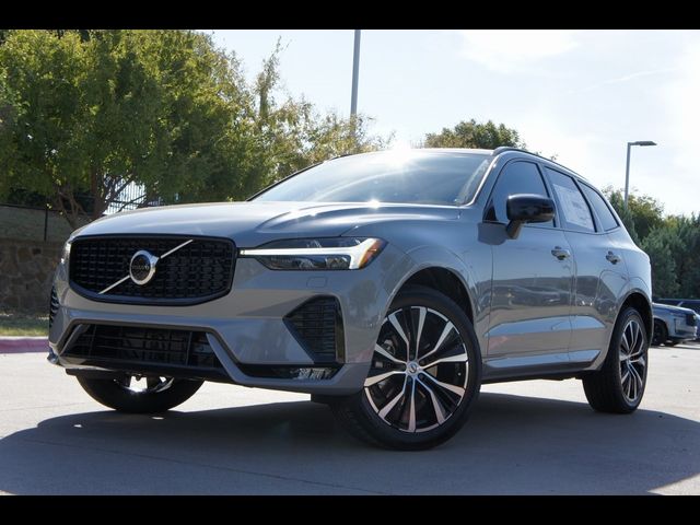 2025 Volvo XC60 Plus