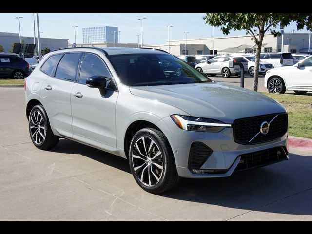 2025 Volvo XC60 Plus