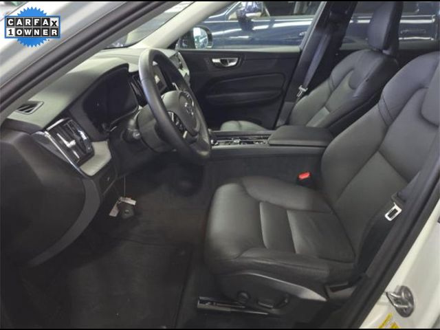 2025 Volvo XC60 Plus