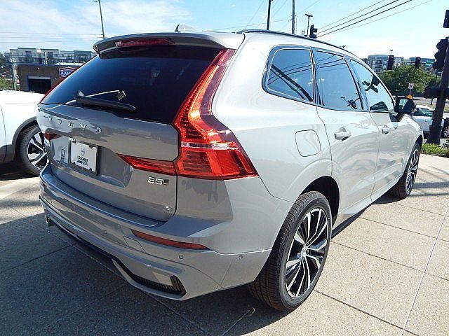 2025 Volvo XC60 Plus