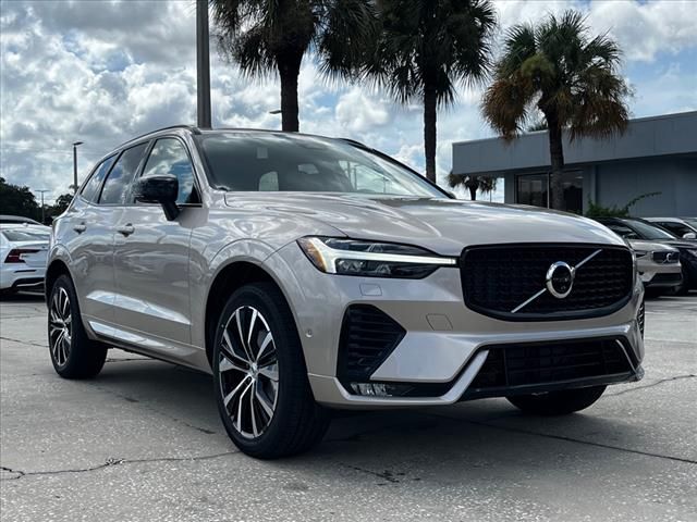 2025 Volvo XC60 Plus