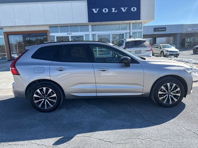 2025 Volvo XC60 Plus