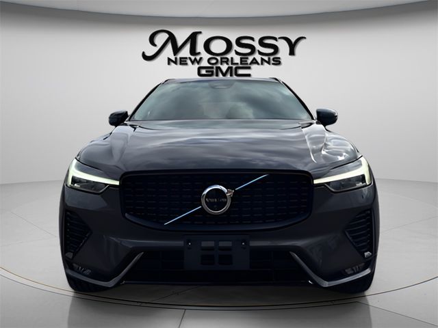 2025 Volvo XC60 Plus