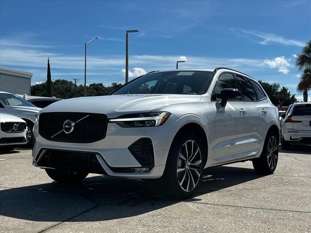 2025 Volvo XC60 Plus