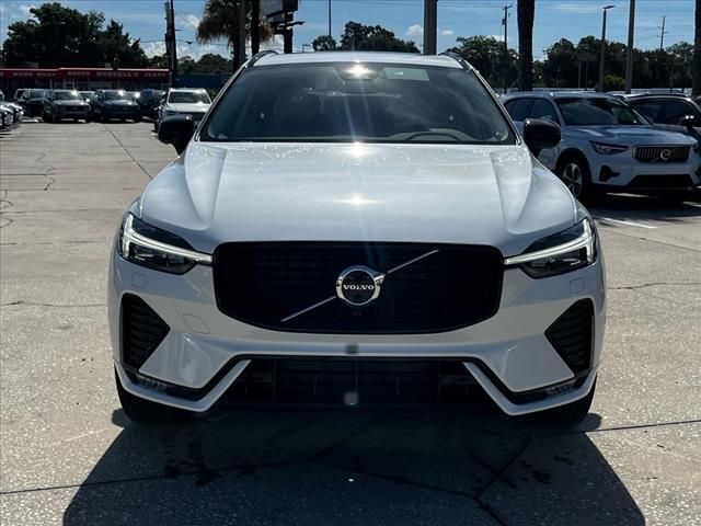 2025 Volvo XC60 Plus