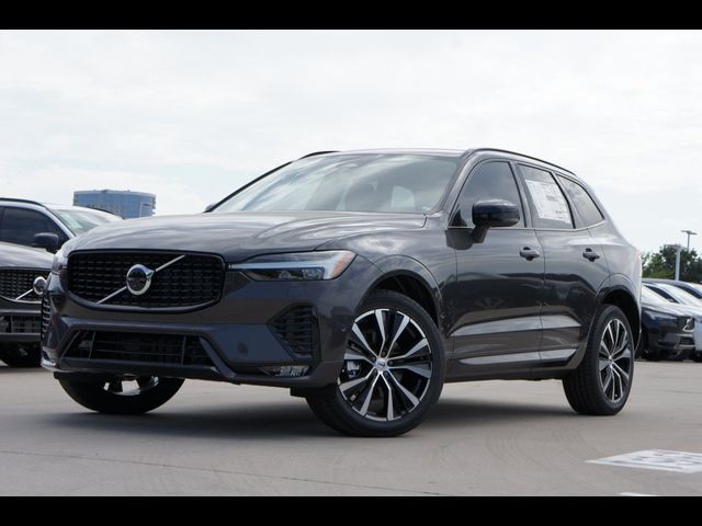 2025 Volvo XC60 Plus