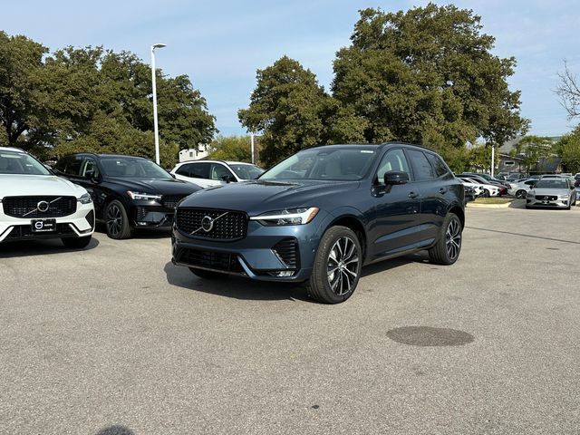 2025 Volvo XC60 Plus