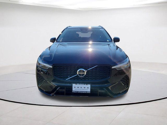 2025 Volvo XC60 Plus