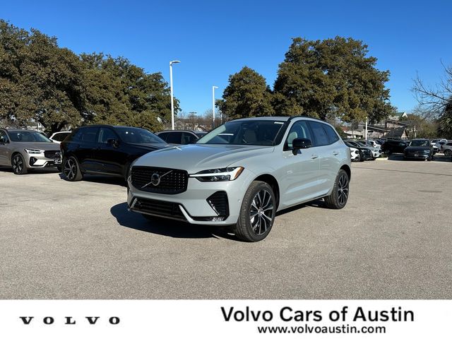 2025 Volvo XC60 Plus