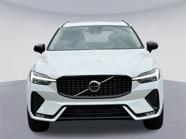 2025 Volvo XC60 Plus