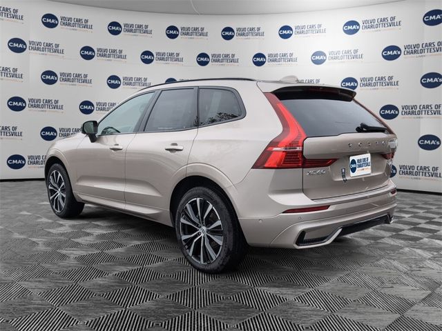 2025 Volvo XC60 Plus