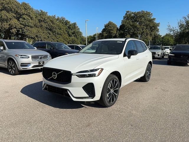 2025 Volvo XC60 Plus